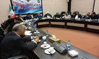 کاهش  درصد  معتادین  تزریقی با  تجویز داروهای خوراکی و متادون و برگرداندن آنان به درون جامع از راهبردهای مراکز کاهش آسیب است.