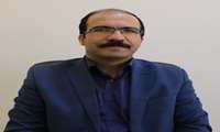 تاکید مدیر توسعه سازمان و تحول اداری دانشگاه بر مطالعه کتاب مهندسی مشاغل پیش از تصمیم به ادامه تحصیل توسط همکاران